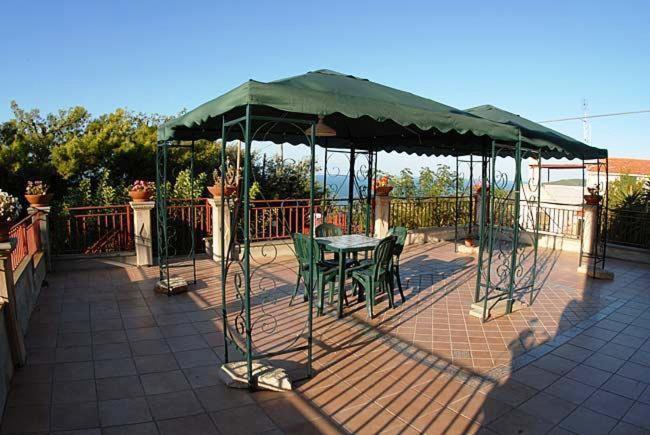 Villa Agriturismo Nardini Rodi Garganico Exterior foto